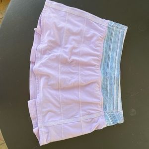 LULU LEMON SIZE 4REG SKORT